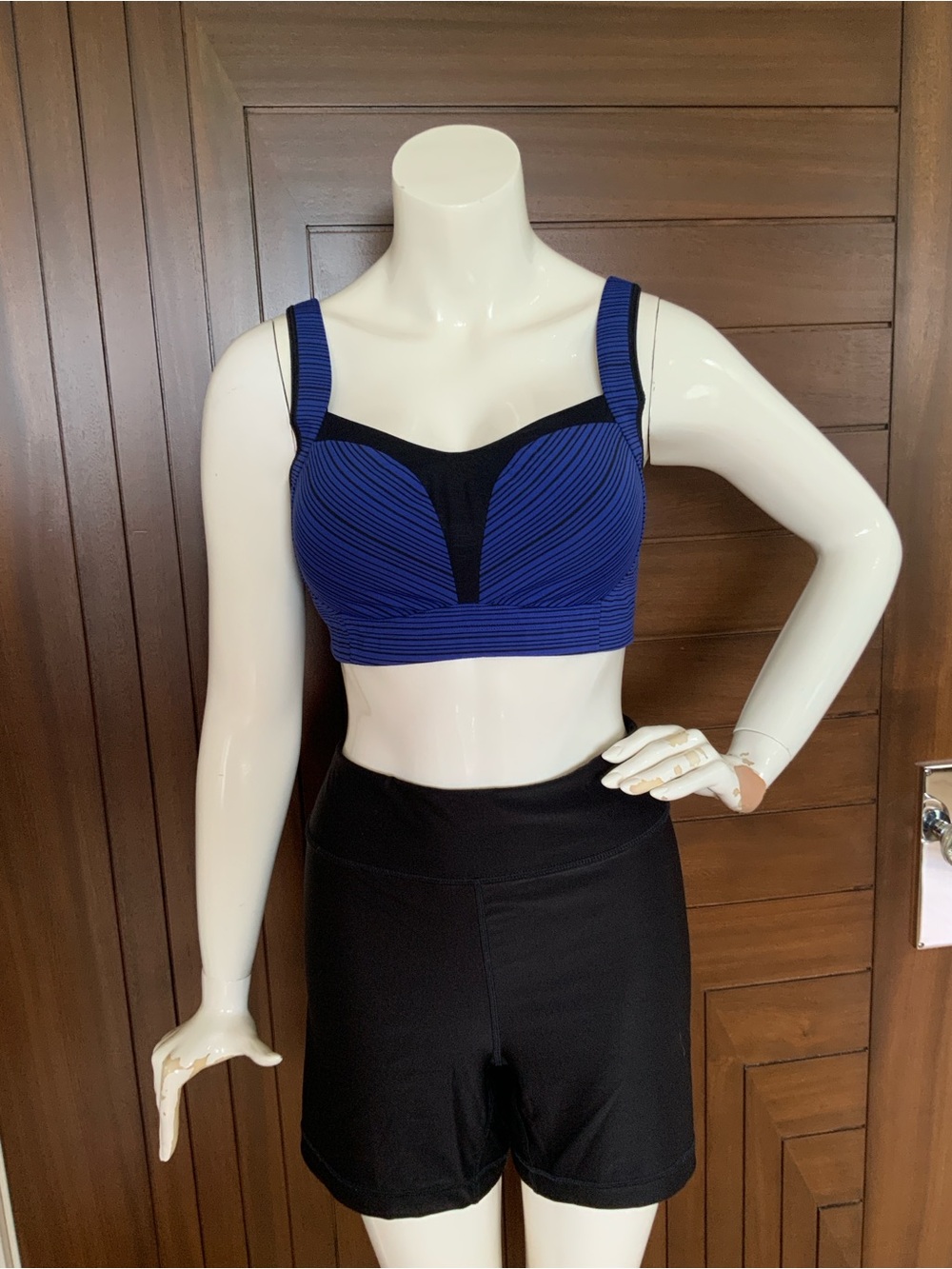 LULULEMON Sports Bra, 36D, EUC